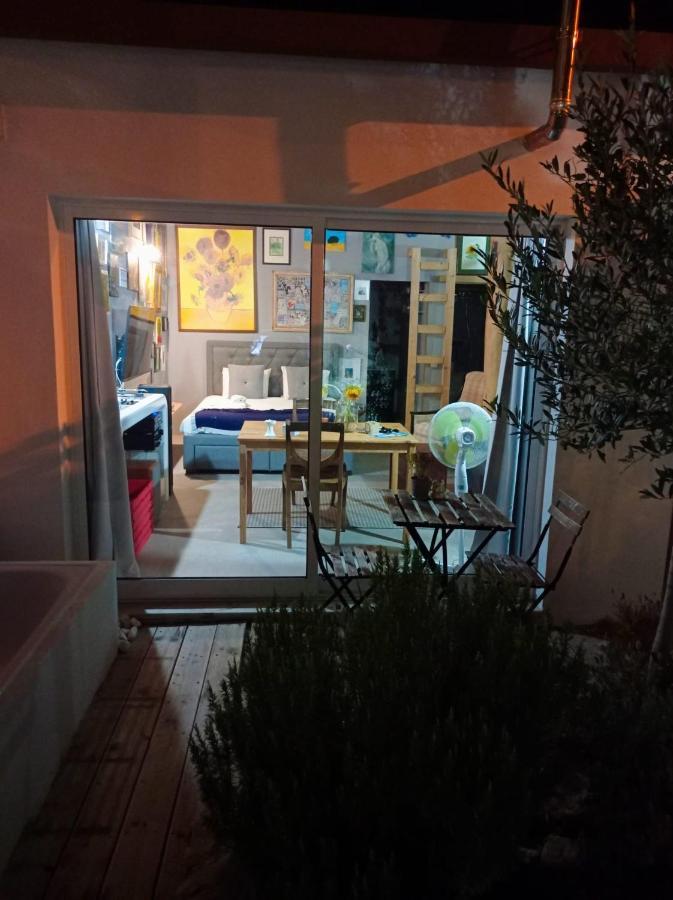 Estúdio com espaço exterior, 5 minutos de Cascais. Exterior foto